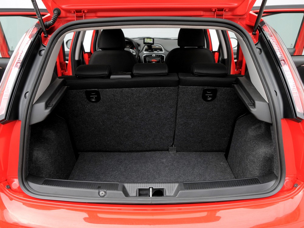 FIAT Punto 2012 — trunk, photo