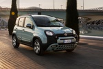 Fiat приостановит производство Panda в Италии